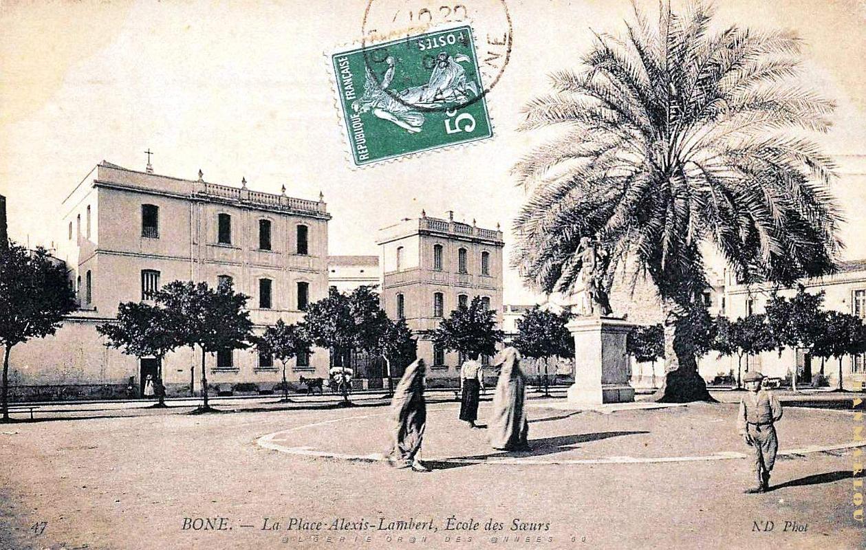 Bone - Place Alexis-Lambert - ecole des Soeurs - 1908.jpg